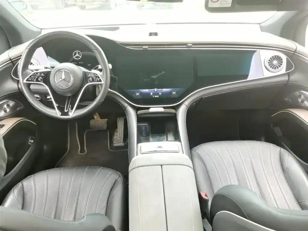 Mercedes-Benz EQS SUV 2023 450 4MATIC Luxury Edition — миниатюра 16