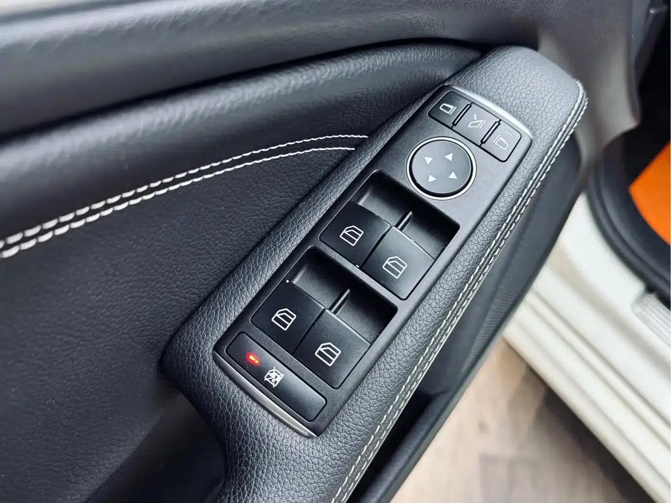 Mercedes-Benz CLA (Imported) 2017 CLA 200 Dynamic — миниатюра 13