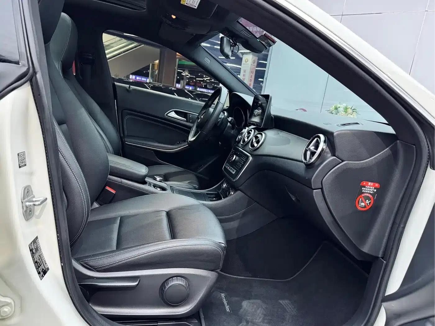 Mercedes-Benz CLA (Imported) 2017 CLA 200 Dynamic — миниатюра 14