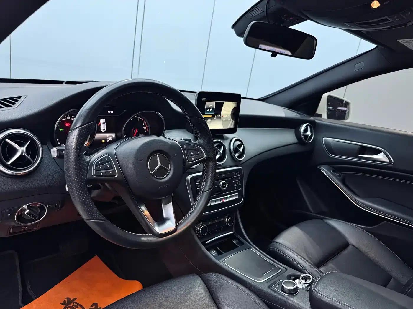 Mercedes-Benz CLA (Imported) 2017 CLA 200 Dynamic — миниатюра 10