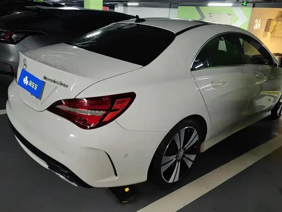 Imported Mercedes-Benz CLA 2016 Facelift CLA 200 Fashion Model — миниатюра 3
