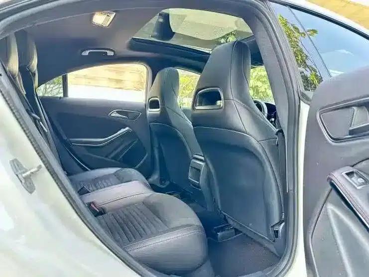 Imported Mercedes-Benz CLA 2017 CLA 220 4MATIC — миниатюра 5