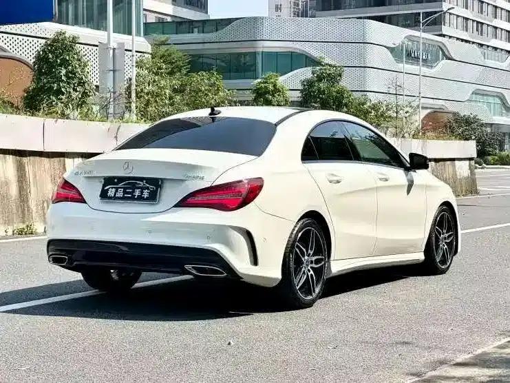 Imported Mercedes-Benz CLA 2017 CLA 220 4MATIC — миниатюра 7