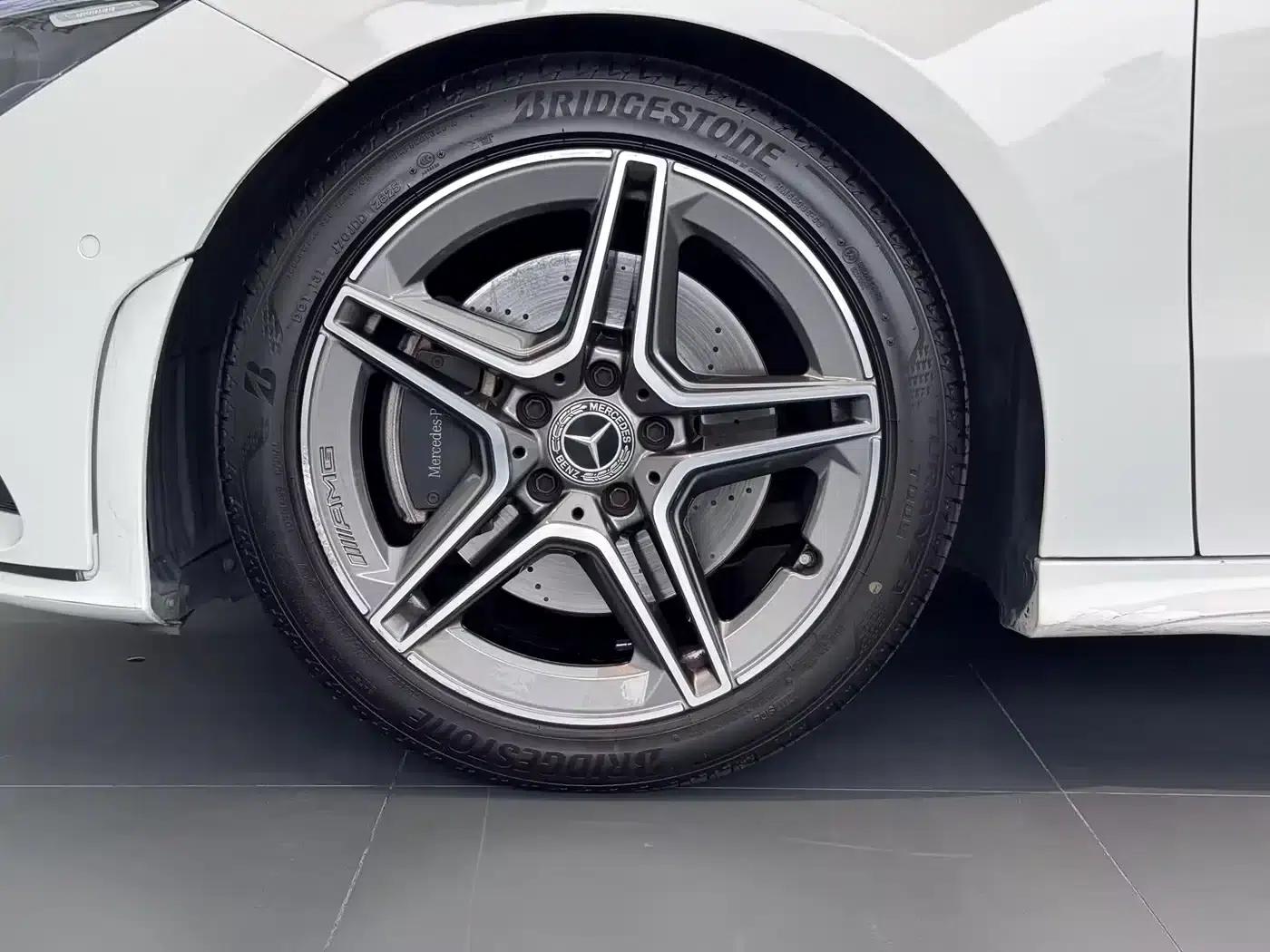 Mercedes-Benz CLA (Imported) 2020 CLA 200 — миниатюра 2