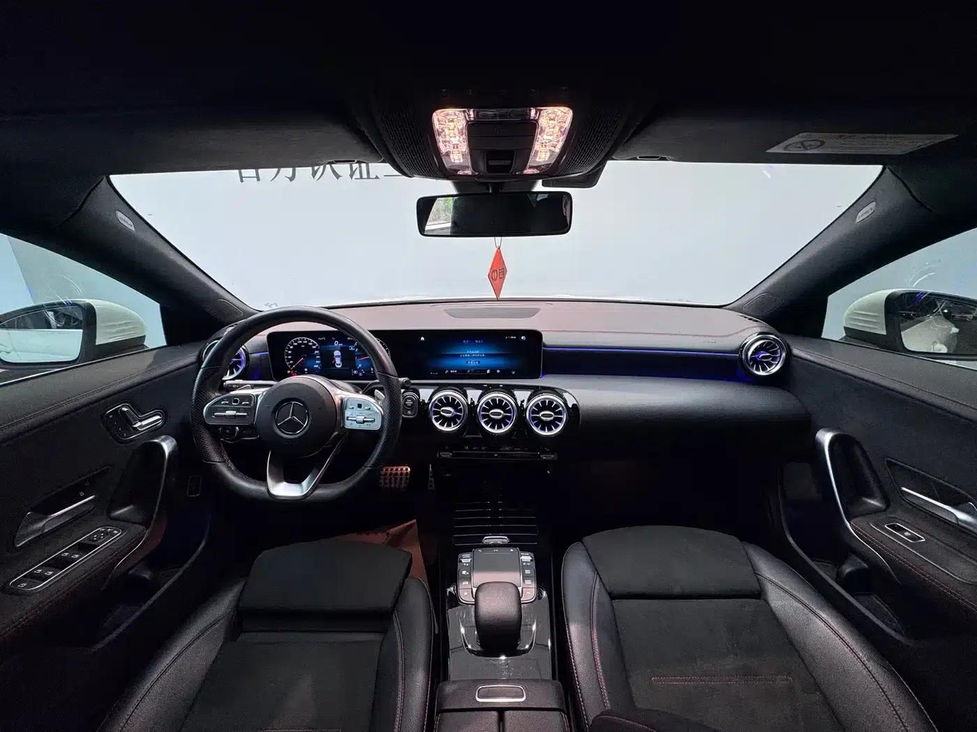 Mercedes-Benz CLA (Imported) 2020 CLA 200 — миниатюра 9