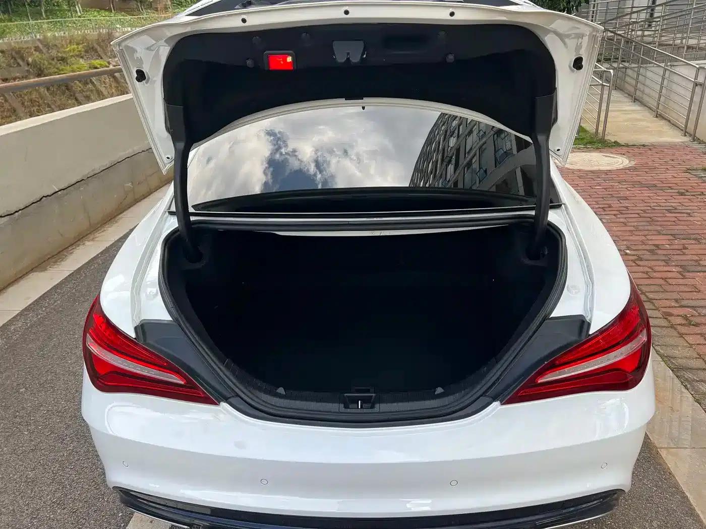Imported Mercedes-Benz CLA 2018 CLA 220 4MATIC — миниатюра 26