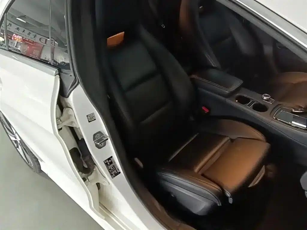 Imported Mercedes-Benz CLA 2019 CLA 200 Fashion Edition — миниатюра 25
