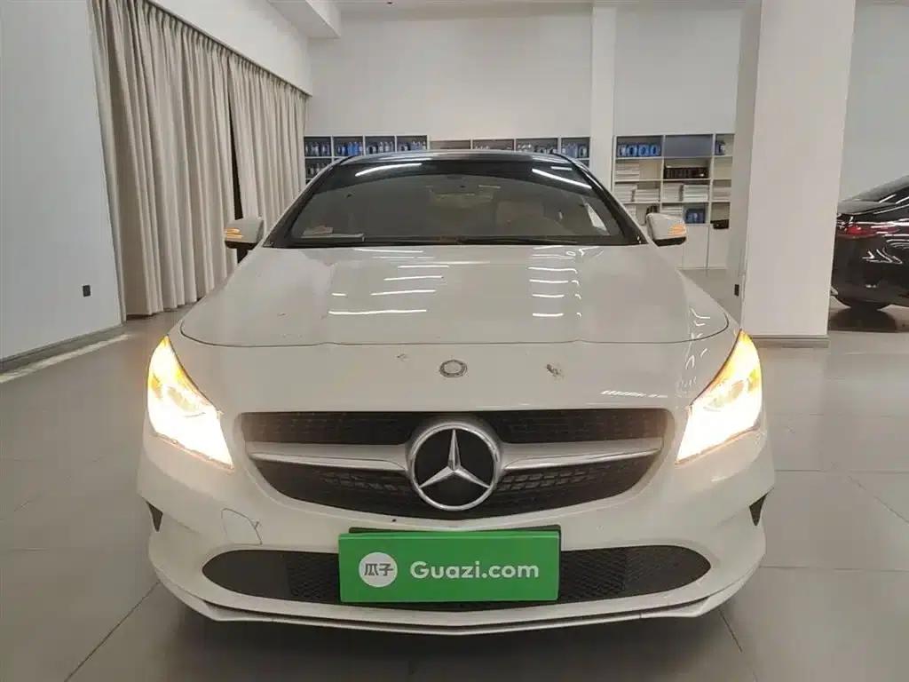 Imported Mercedes-Benz CLA 2017 CLA 180 — миниатюра 3