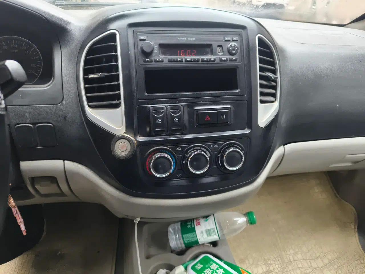 FORTHING Lingzhi 2015 V3 1.5L 5-Seater Special Offer Model — миниатюра 14