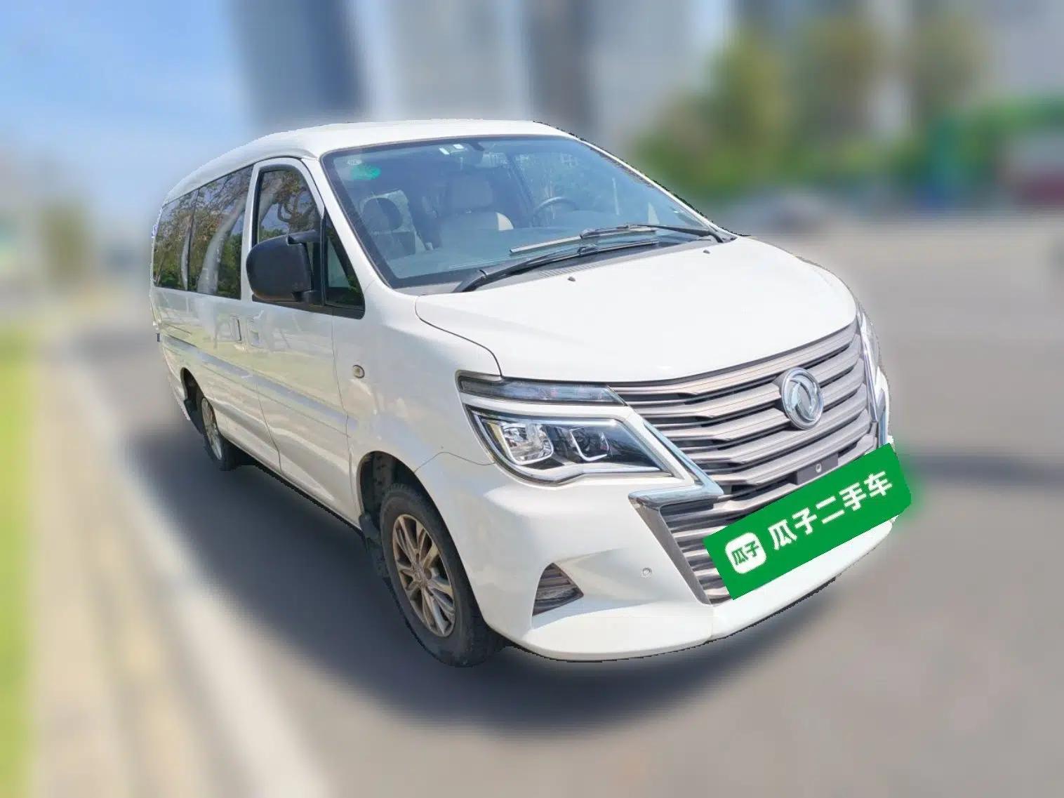 FORTHING Lingzhi 2019 M5L 1.6L 7-Seater Luxury Model China VI Standard — миниатюра 3