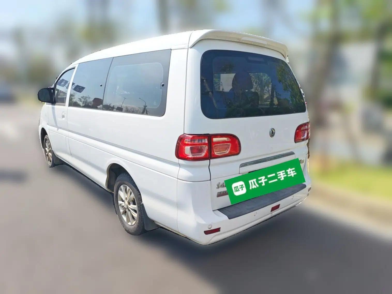 FORTHING Lingzhi 2019 M5L 1.6L 7-Seater Luxury Model China VI Standard — миниатюра 4