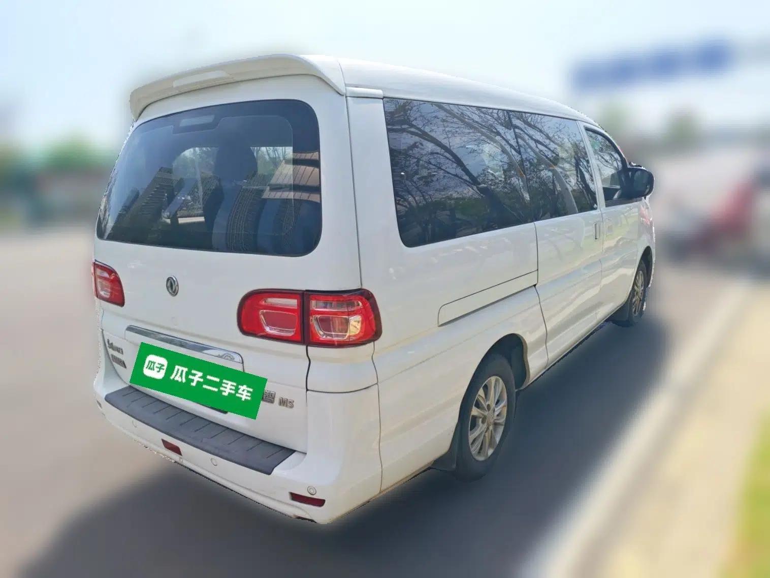 FORTHING Lingzhi 2019 M5L 1.6L 7-Seater Luxury Model China VI Standard — миниатюра 6