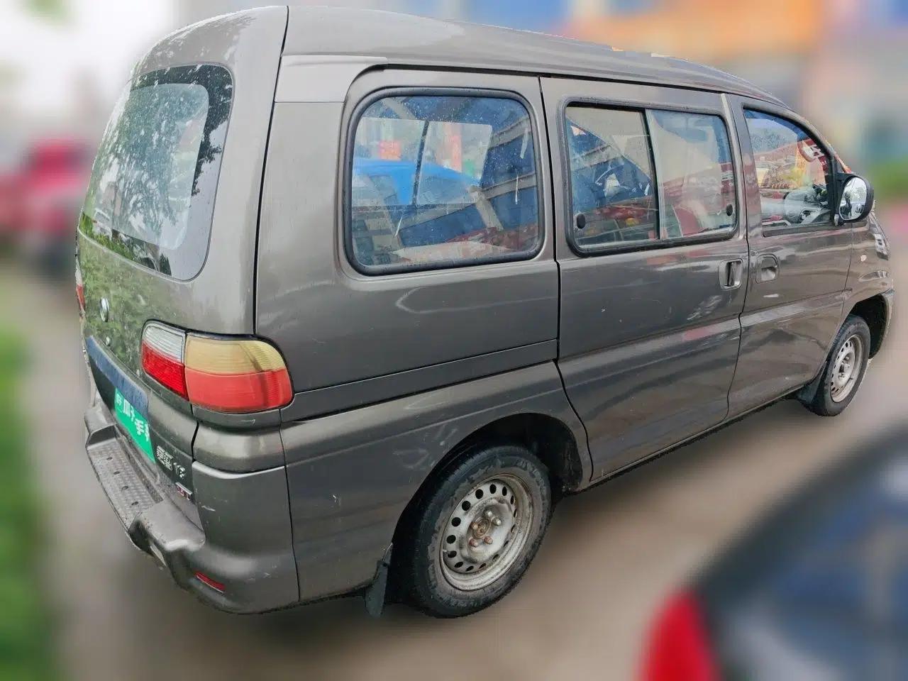 FORTHING Lingzhi 2015 V3 1.5L 5-Seater Special Offer Model — миниатюра 6
