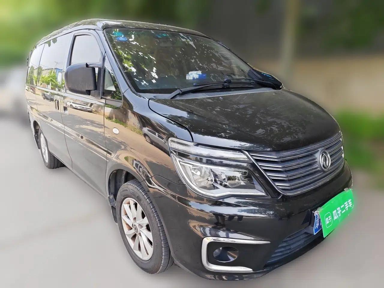 FORTHING Lingzhi 2018 M5 1.6L 7-Seater Luxury Model — миниатюра 3