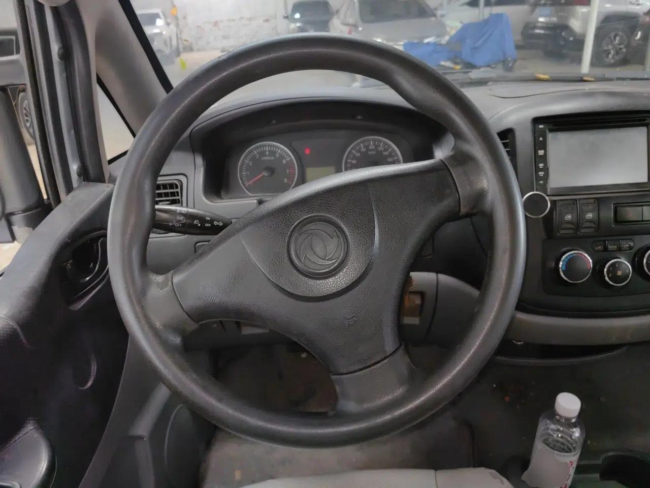 FORTHING Lingzhi 2013 V3 1.5L 7-Seater Luxury Model — миниатюра 11