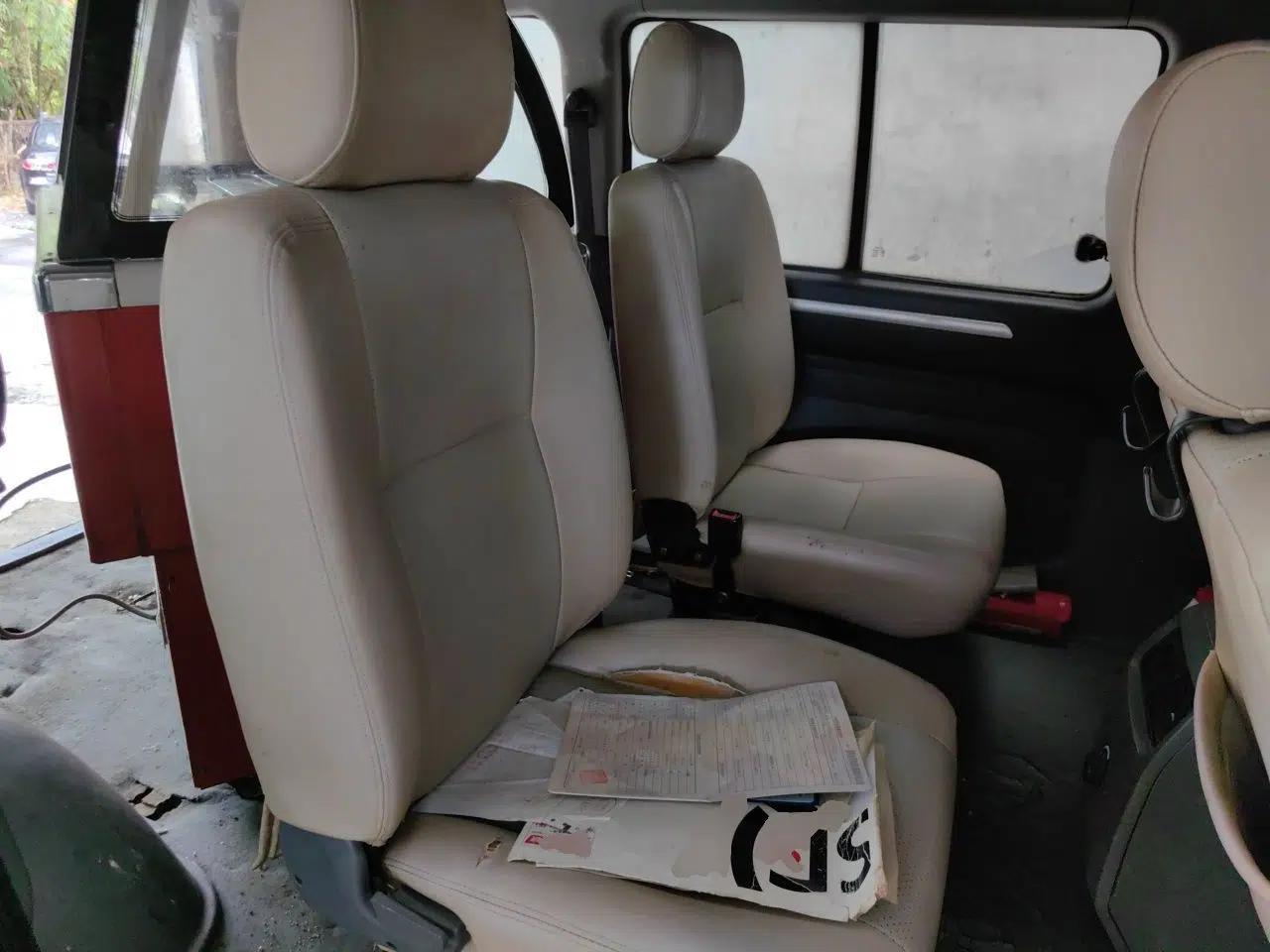 FORTHING Lingzhi 2013 V3 1.5L 7-Seater Luxury Model — миниатюра 18