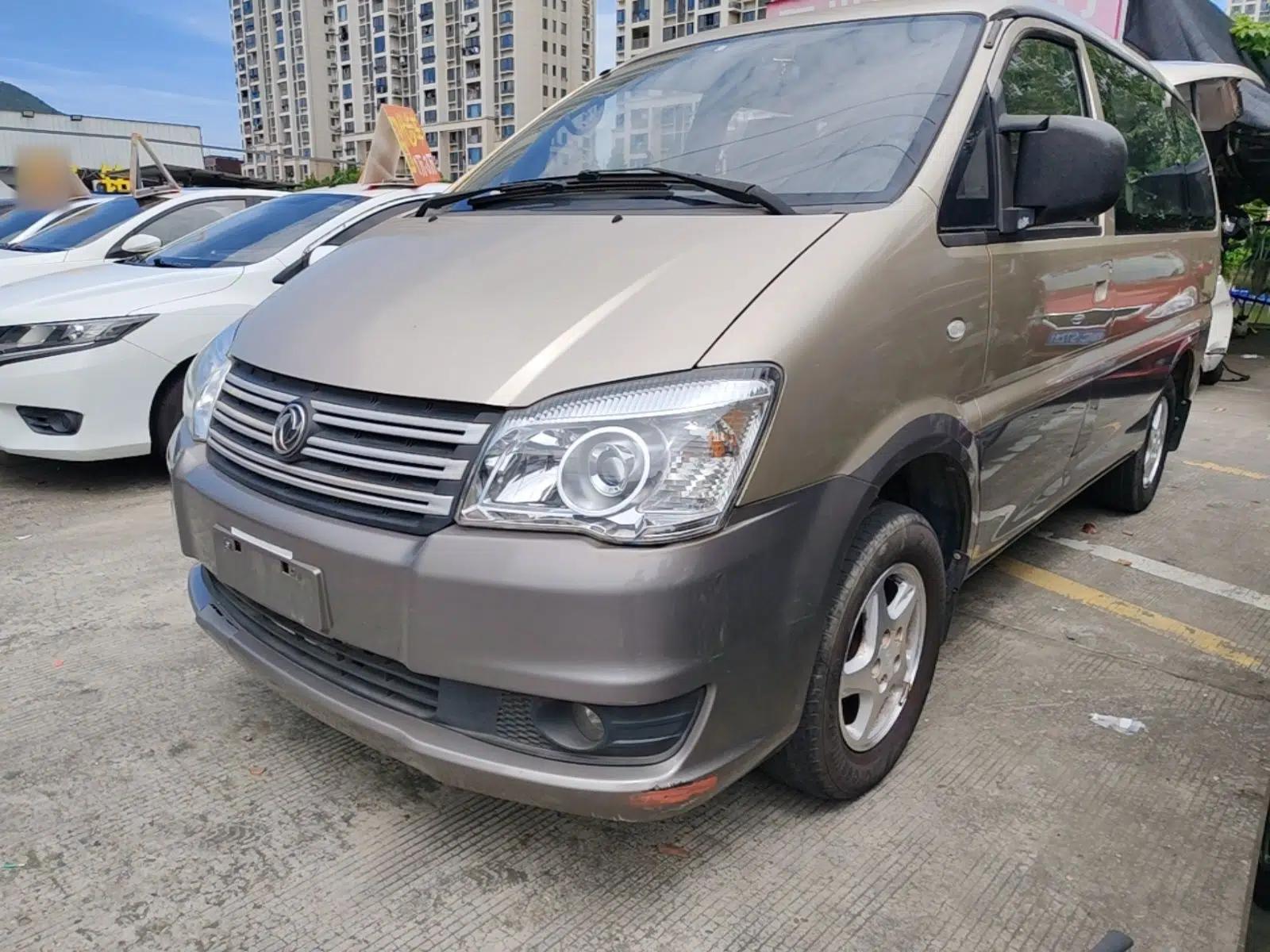 FORTHING Lingzhi 2015 M3 1.6L 7-Seater Comfort Model — миниатюра 1