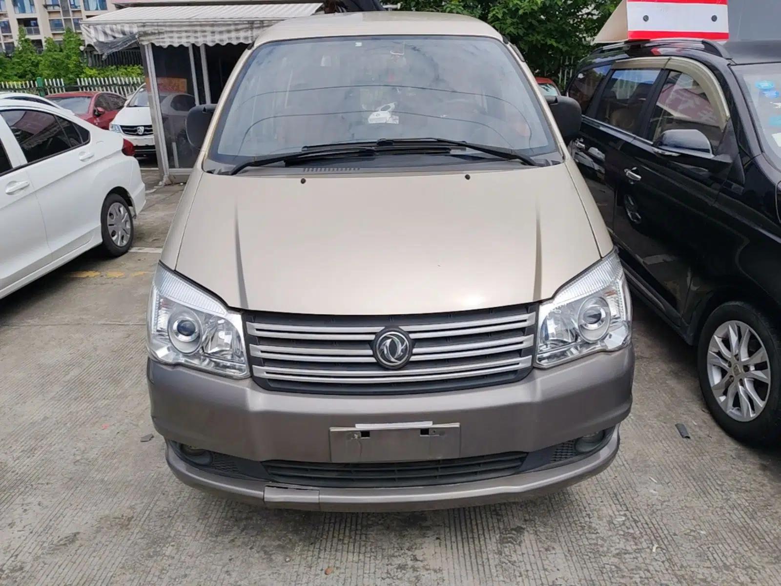 FORTHING Lingzhi 2015 M3 1.6L 7-Seater Comfort Model — миниатюра 2
