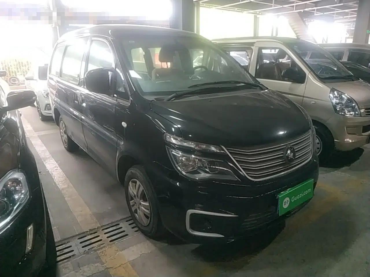 FORTHING Lingzhi 2022 M5 1.6L Practical Model 5 Seats — миниатюра 3