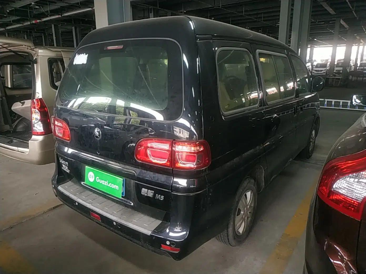 FORTHING Lingzhi 2022 M5 1.6L Practical Model 5 Seats — миниатюра 6