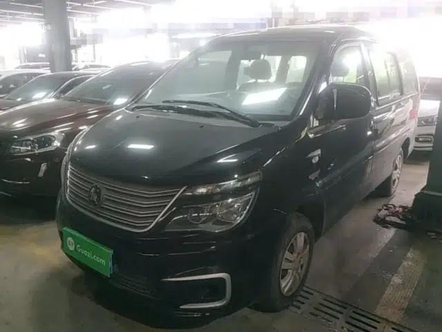 FORTHING Lingzhi 2022 M5 1.6L Practical Model 5 Seats