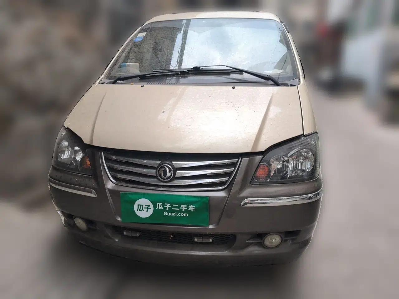 FORTHING Lingzhi 2014 M3 1.6L 7-Seater Luxury Model — миниатюра 2