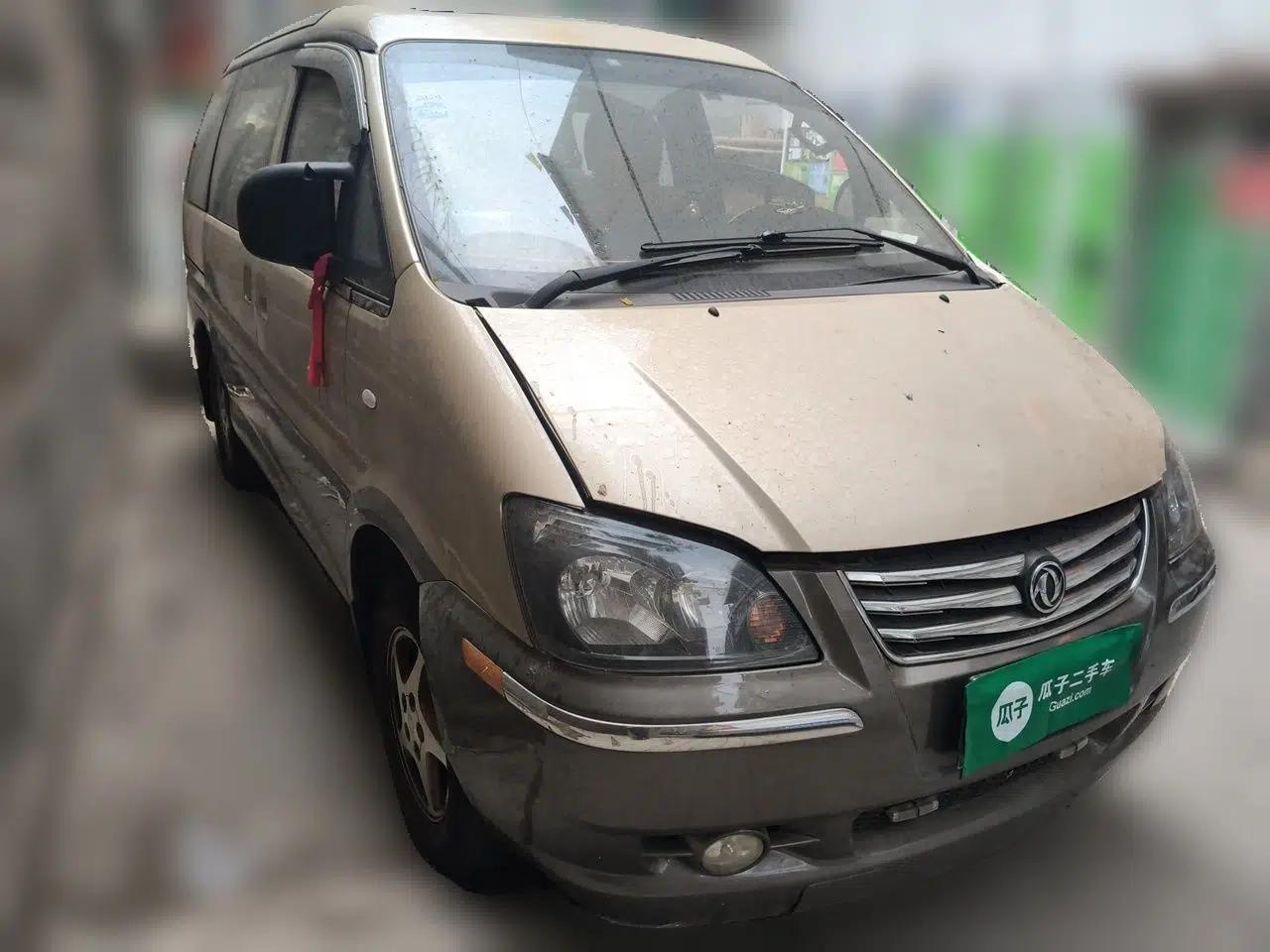 FORTHING Lingzhi 2014 M3 1.6L 7-Seater Luxury Model — миниатюра 3