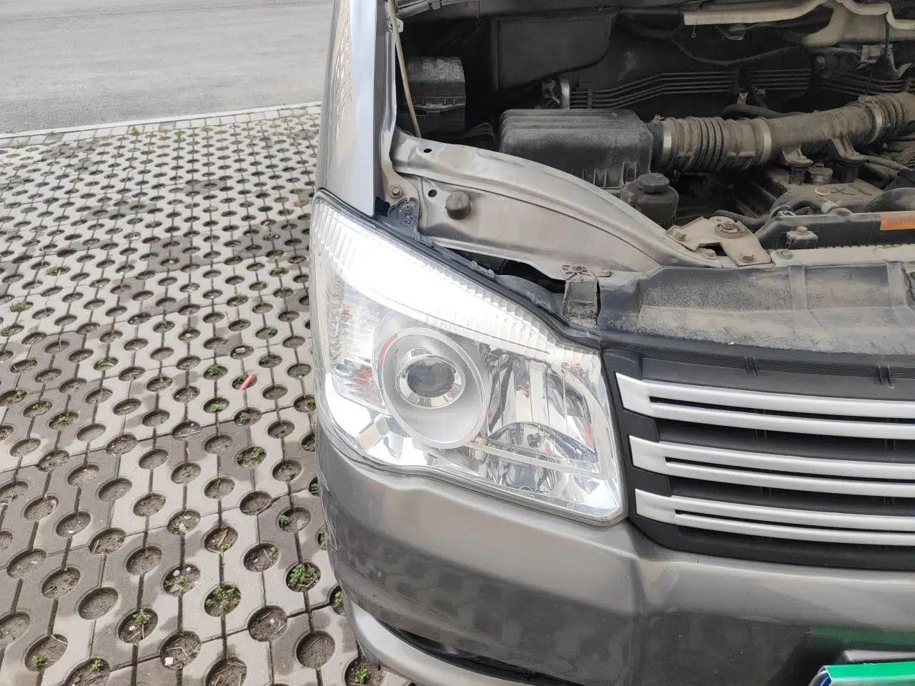 FORTHING Lingzhi 2018 M3 1.5L 5-Seat Base Model — миниатюра 7