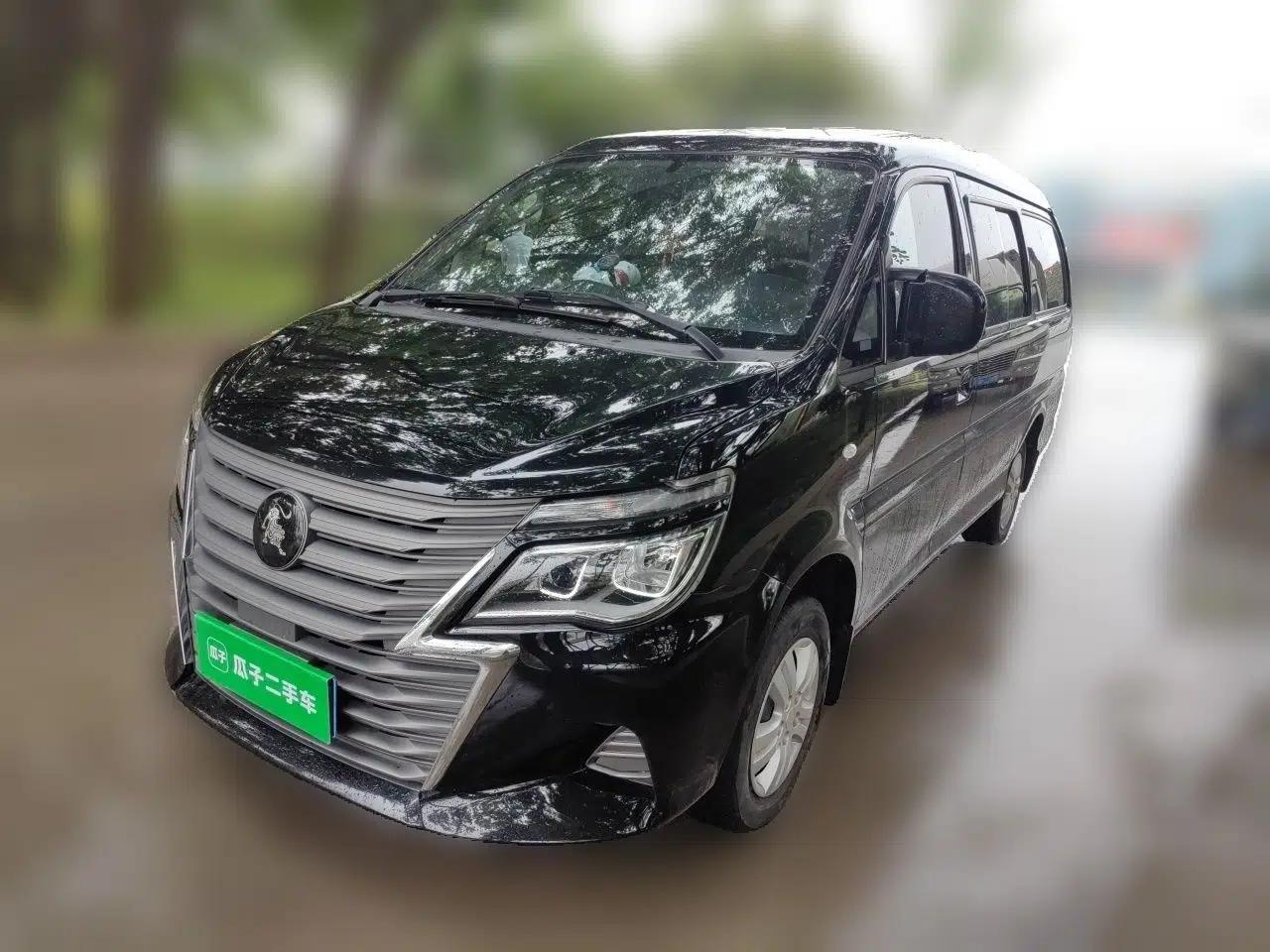 FORTHING Lingzhi 2022 Striving Version M5L 1.6L Base Model 9-Seater — миниатюра 1