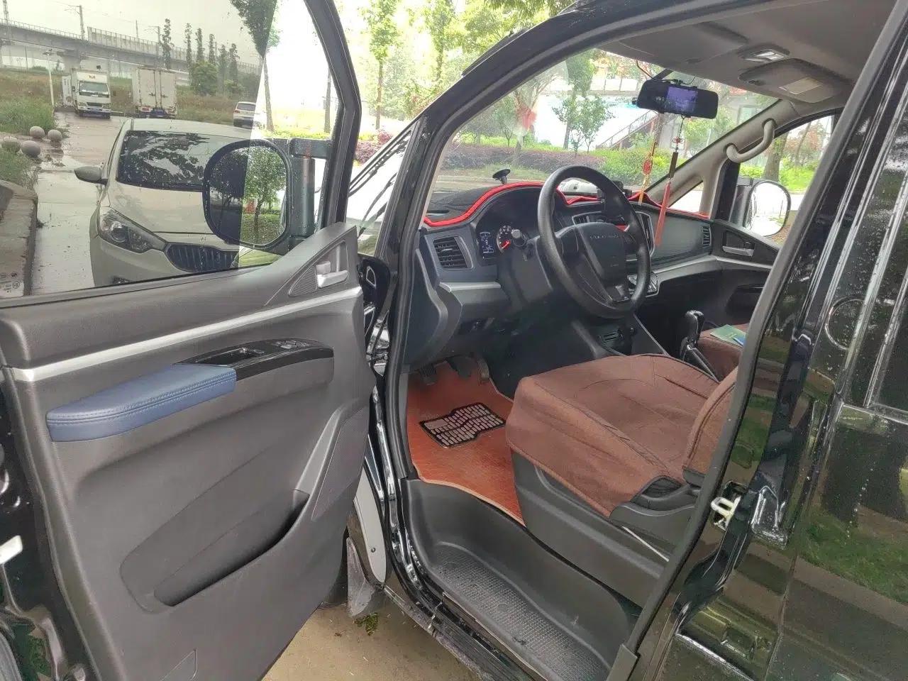 FORTHING Lingzhi 2022 Striving Version M5L 1.6L Base Model 9-Seater — миниатюра 17