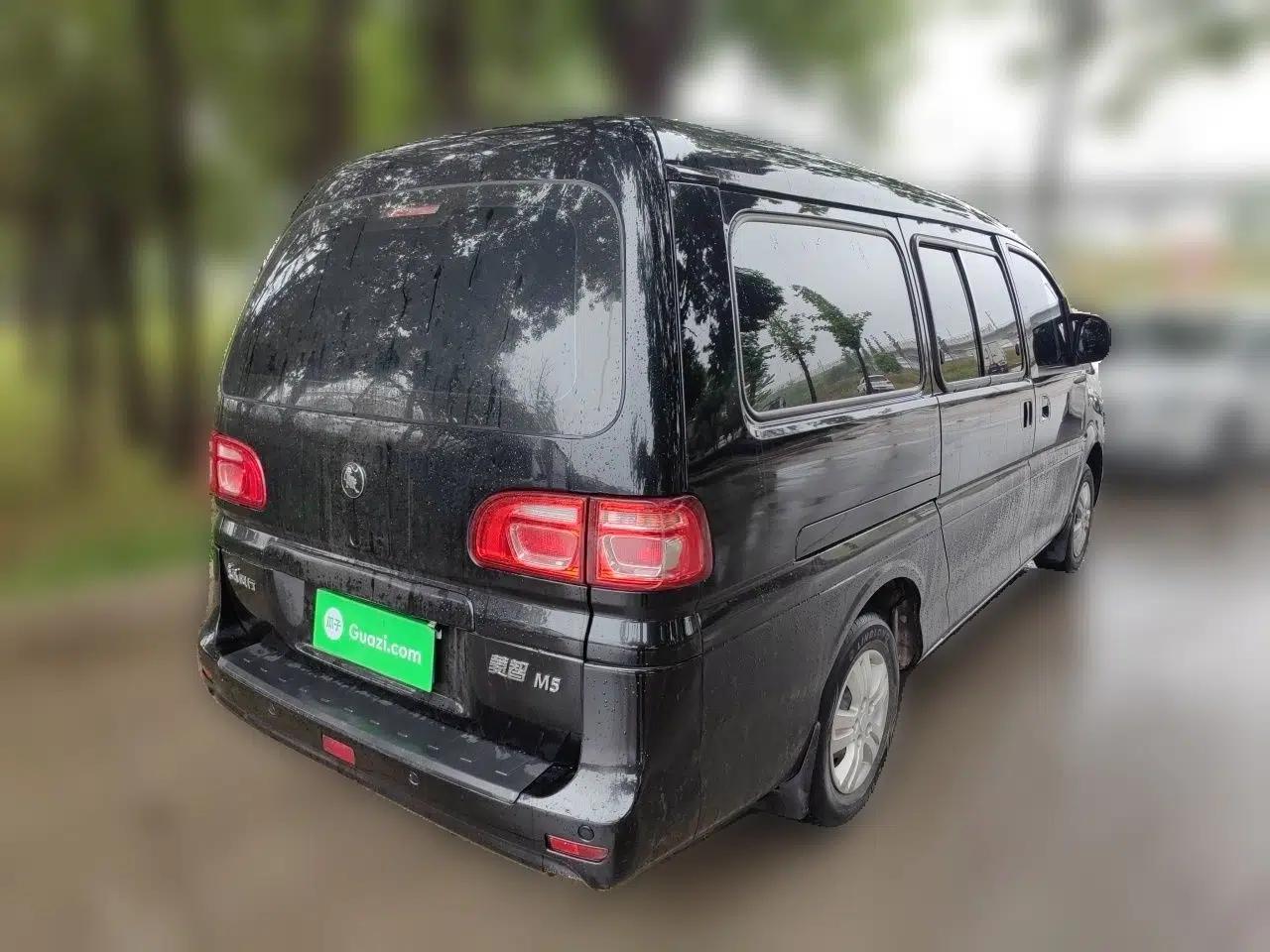 FORTHING Lingzhi 2022 Striving Version M5L 1.6L Base Model 9-Seater — миниатюра 6