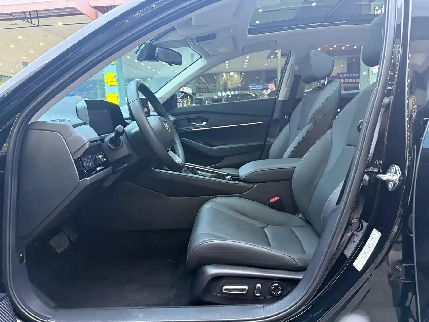Accord 2023 260TURBO Premium Edition — миниатюра 8