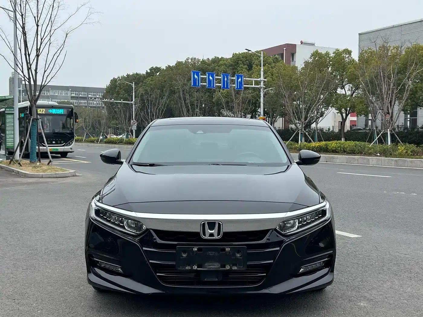 Accord 2018 260TURBO Luxury Edition (National V Emission Standard) — миниатюра 2