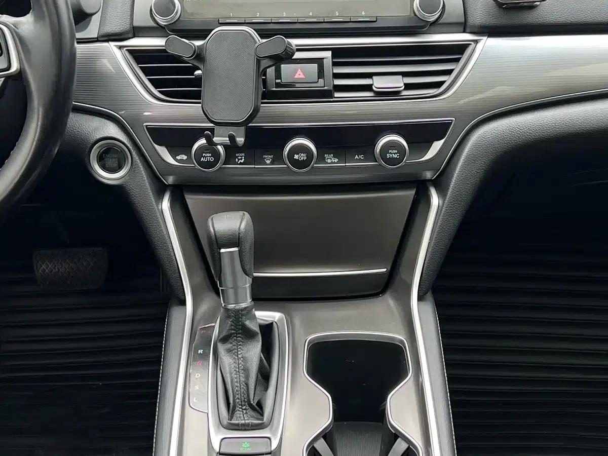 Accord 2018 260TURBO Luxury Edition (National V Emission Standard) — миниатюра 12
