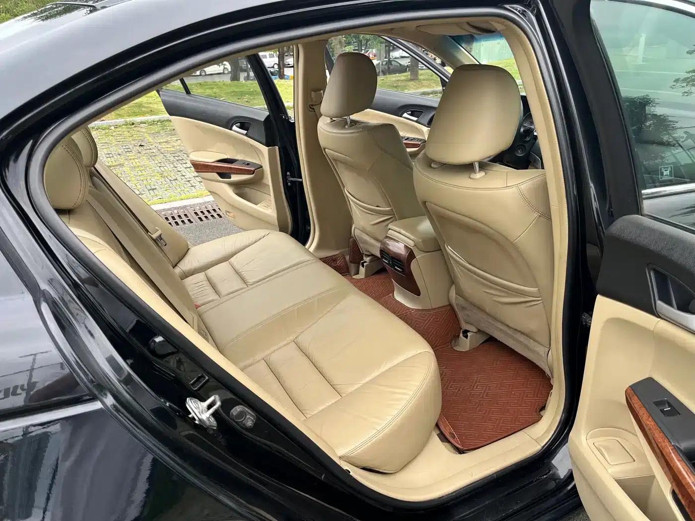 Accord 2012 2.0L SE — миниатюра 11
