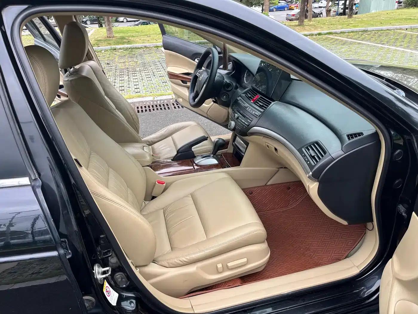 Accord 2012 2.0L SE — миниатюра 10