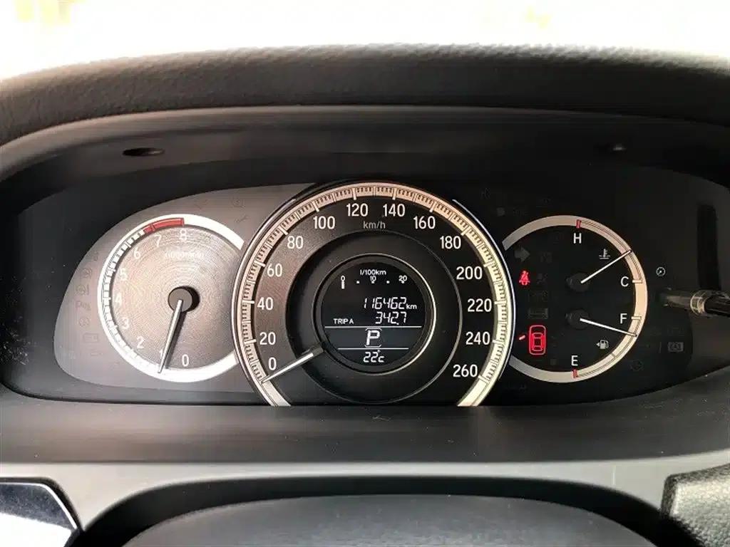 2016 Honda Accord 2.0L Comfort Edition — миниатюра 5