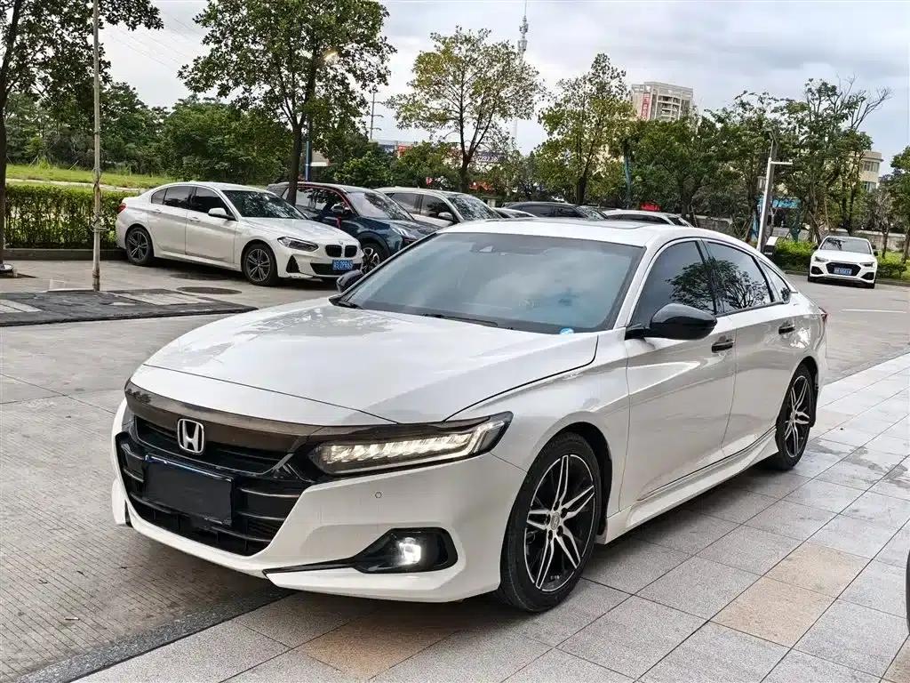 Accord 2022 260TURBO Phantom Night Premium Edition — миниатюра 1