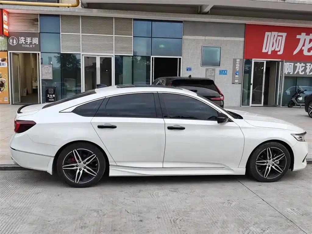 Accord 2022 260TURBO Phantom Night Premium Edition — миниатюра 9