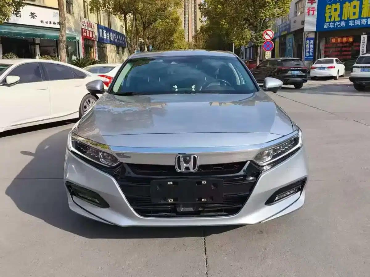 2018 Honda Accord 260TURBO Luxury Edition (China VI Emission Standard) — миниатюра 2