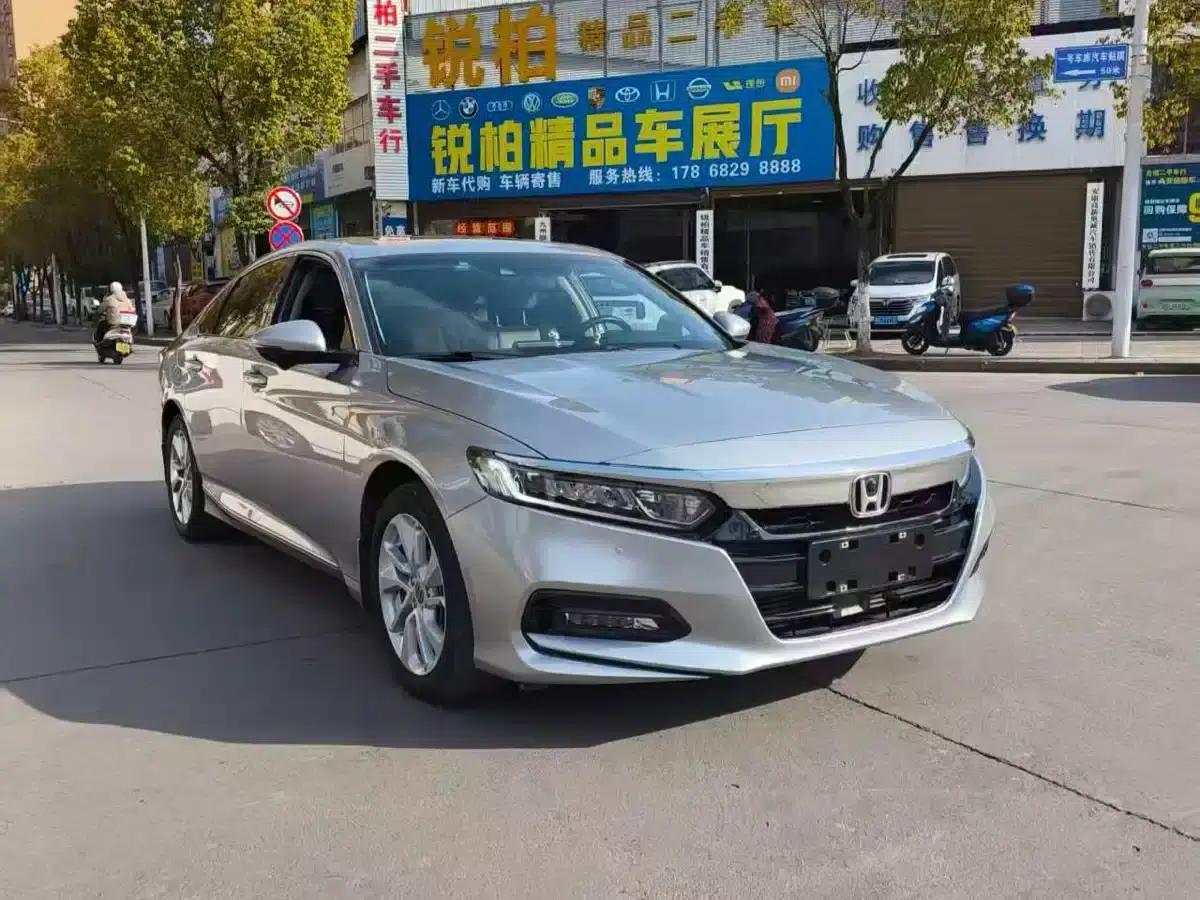 2018 Honda Accord 260TURBO Luxury Edition (China VI Emission Standard) — миниатюра 3