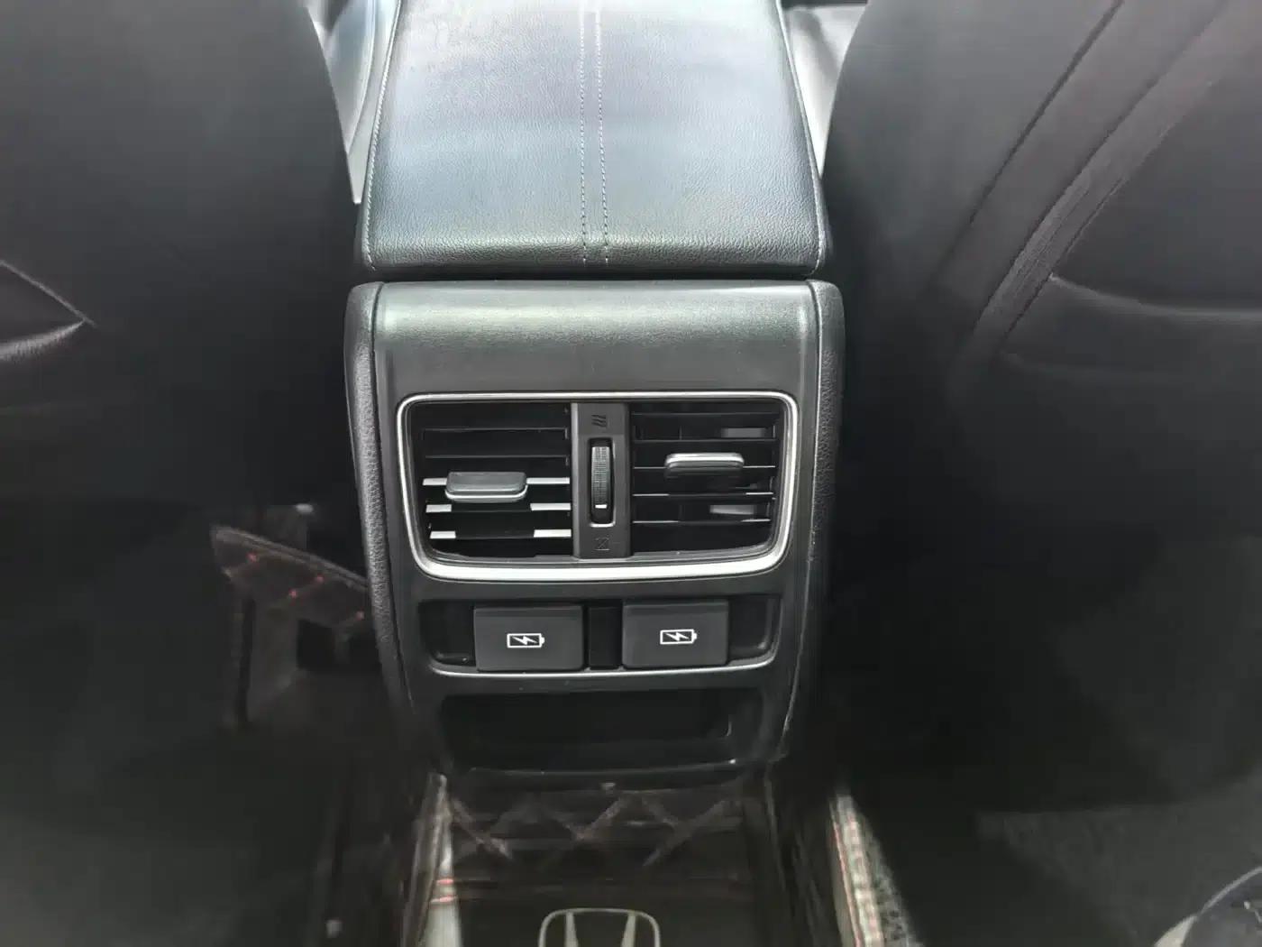 2022 Honda Accord 260TURBO Luxury Edition — миниатюра 19