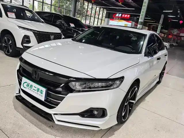 2022 Honda Accord 260TURBO Luxury Edition