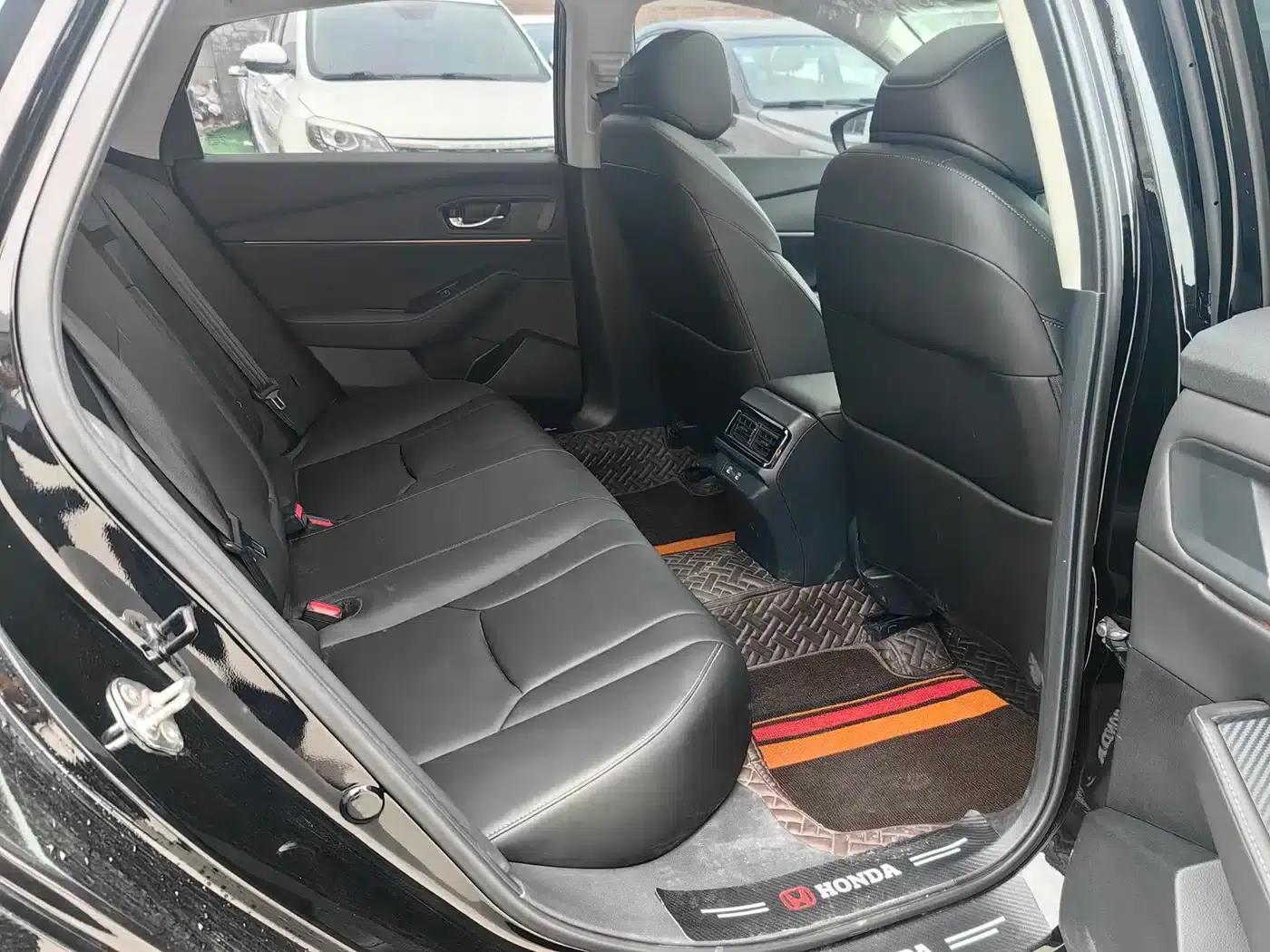 2024 Honda Accord 260TURBO Luxury Edition — миниатюра 7