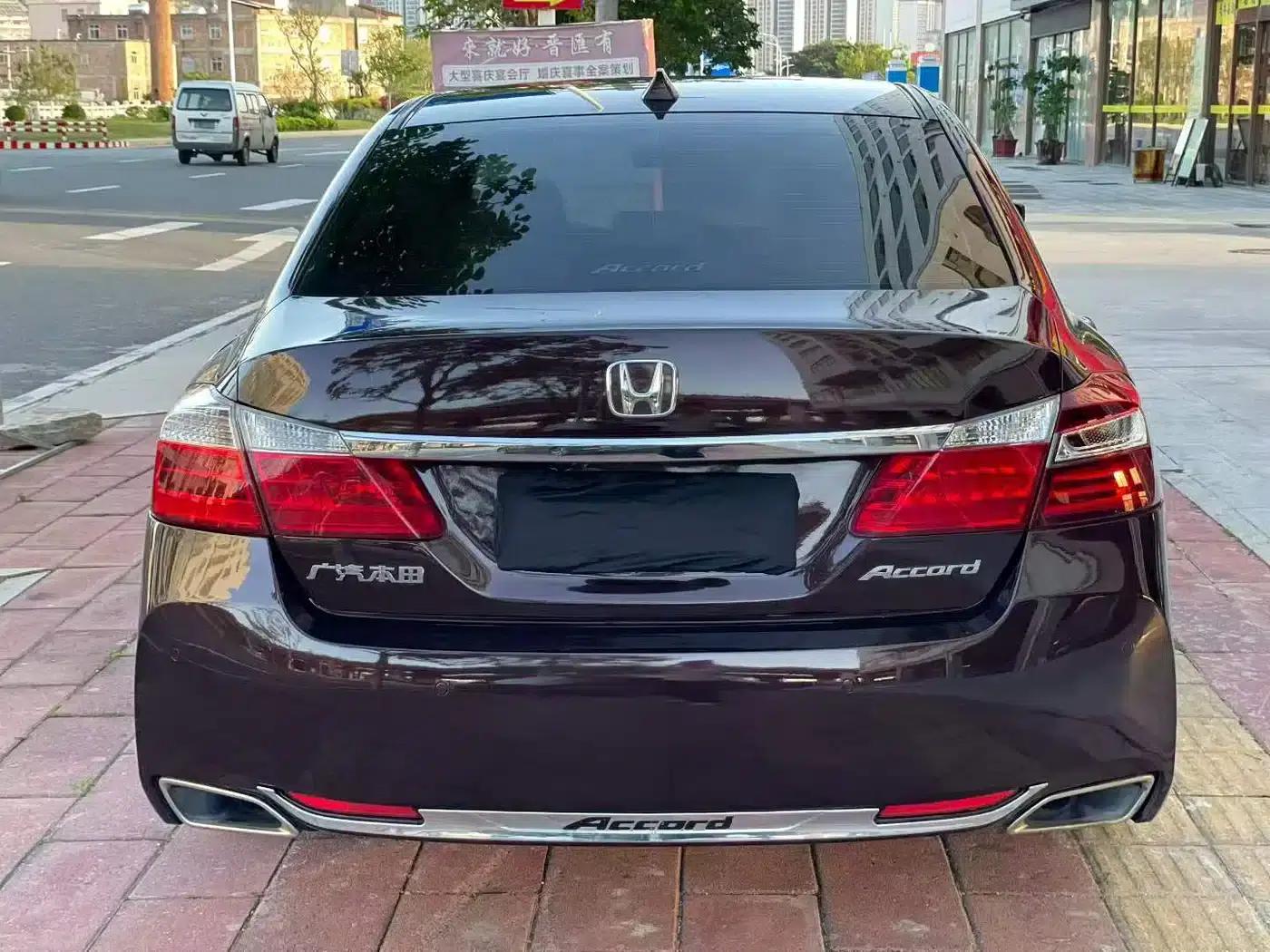 2014 Honda Accord 2.0L LX Comfort Edition — миниатюра 8