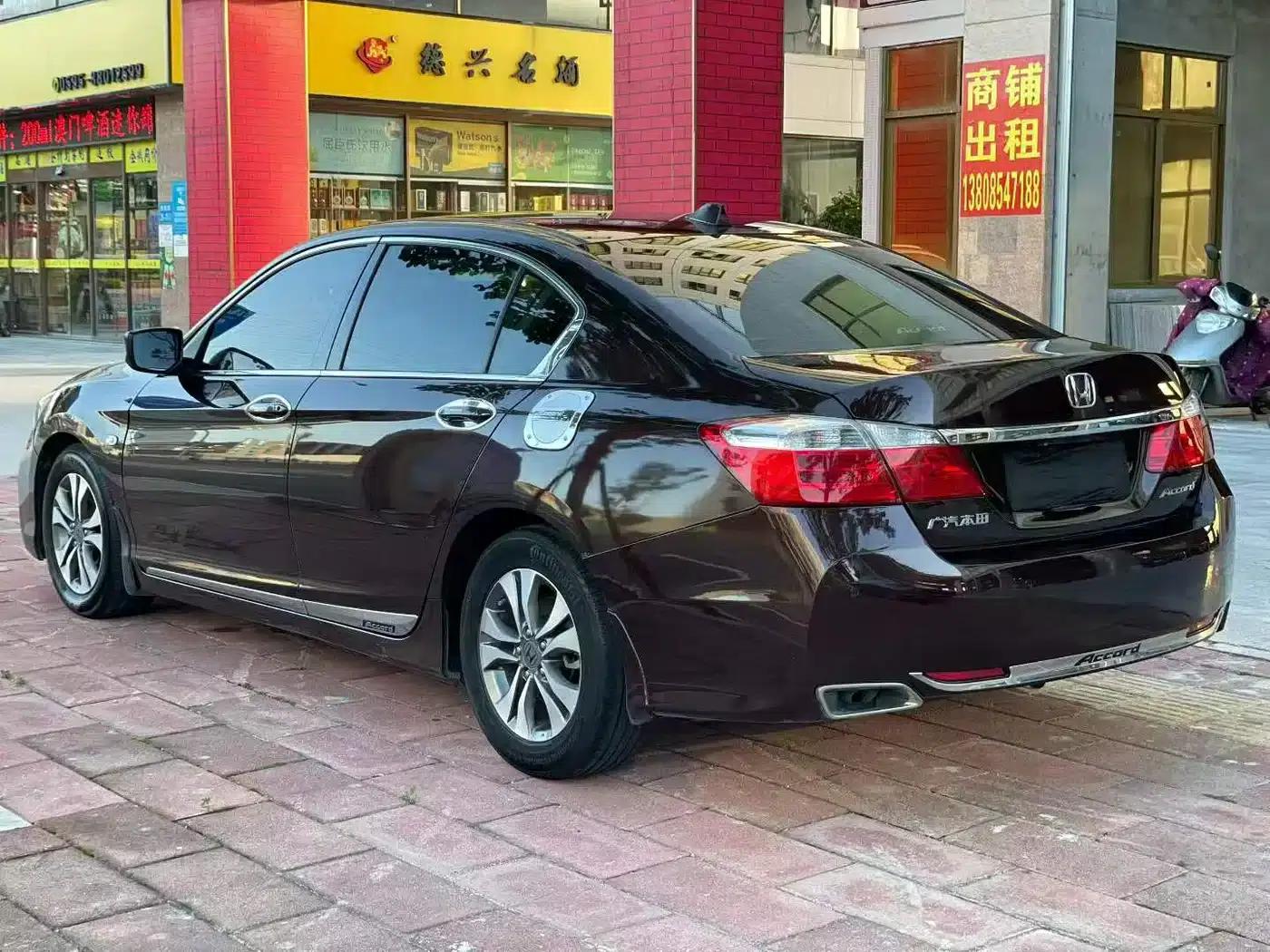 2014 Honda Accord 2.0L LX Comfort Edition — миниатюра 9
