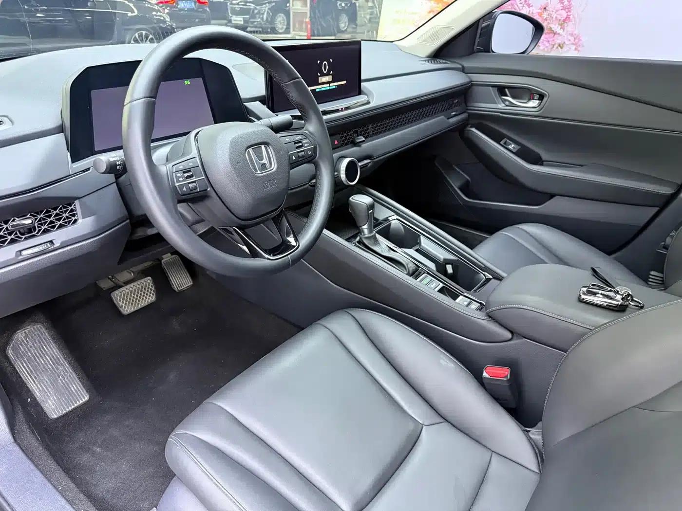 Accord 2025 Sport Series 260TURBO Luxury Edition — миниатюра 13