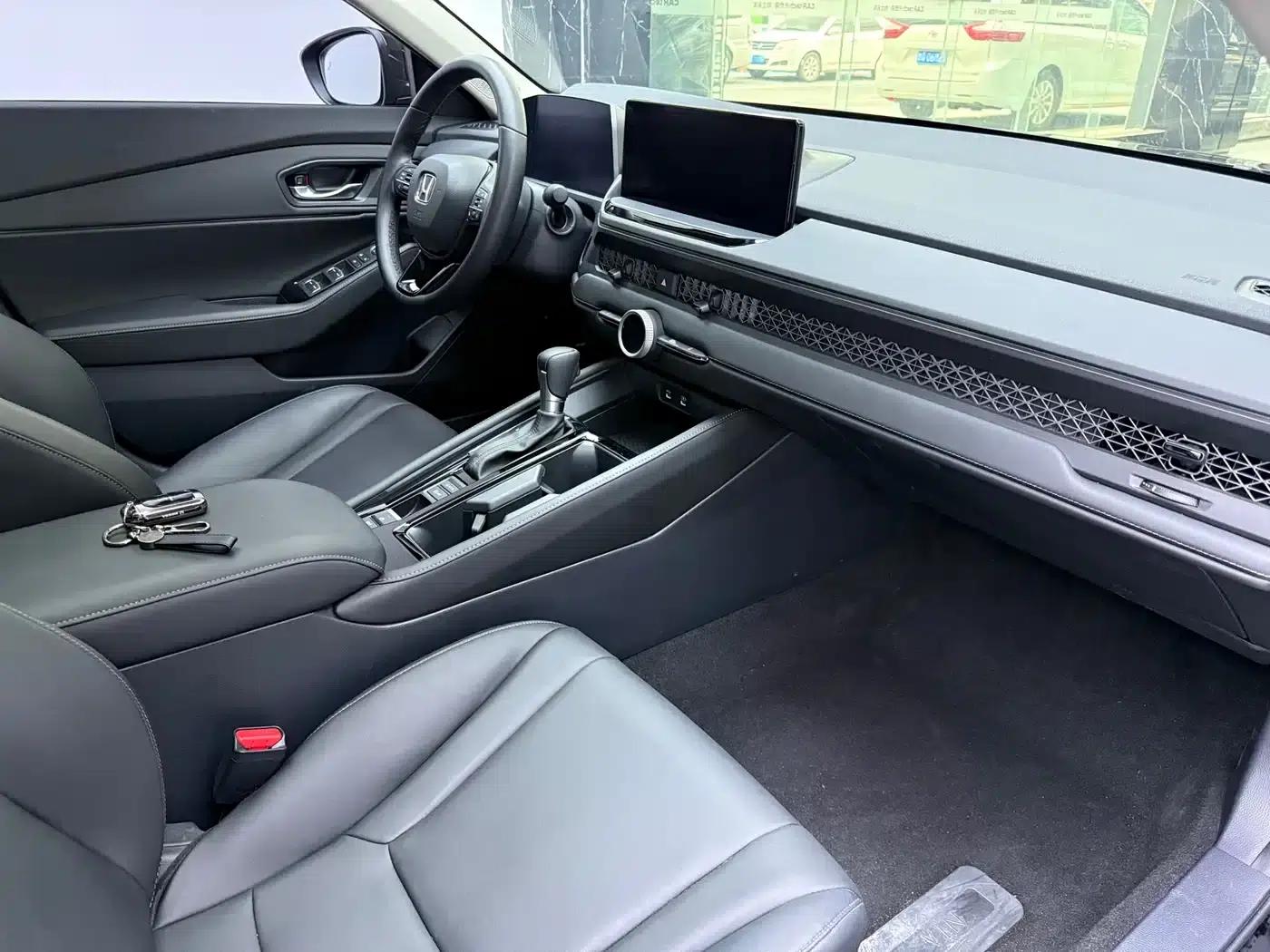 Accord 2025 Sport Series 260TURBO Luxury Edition — миниатюра 15