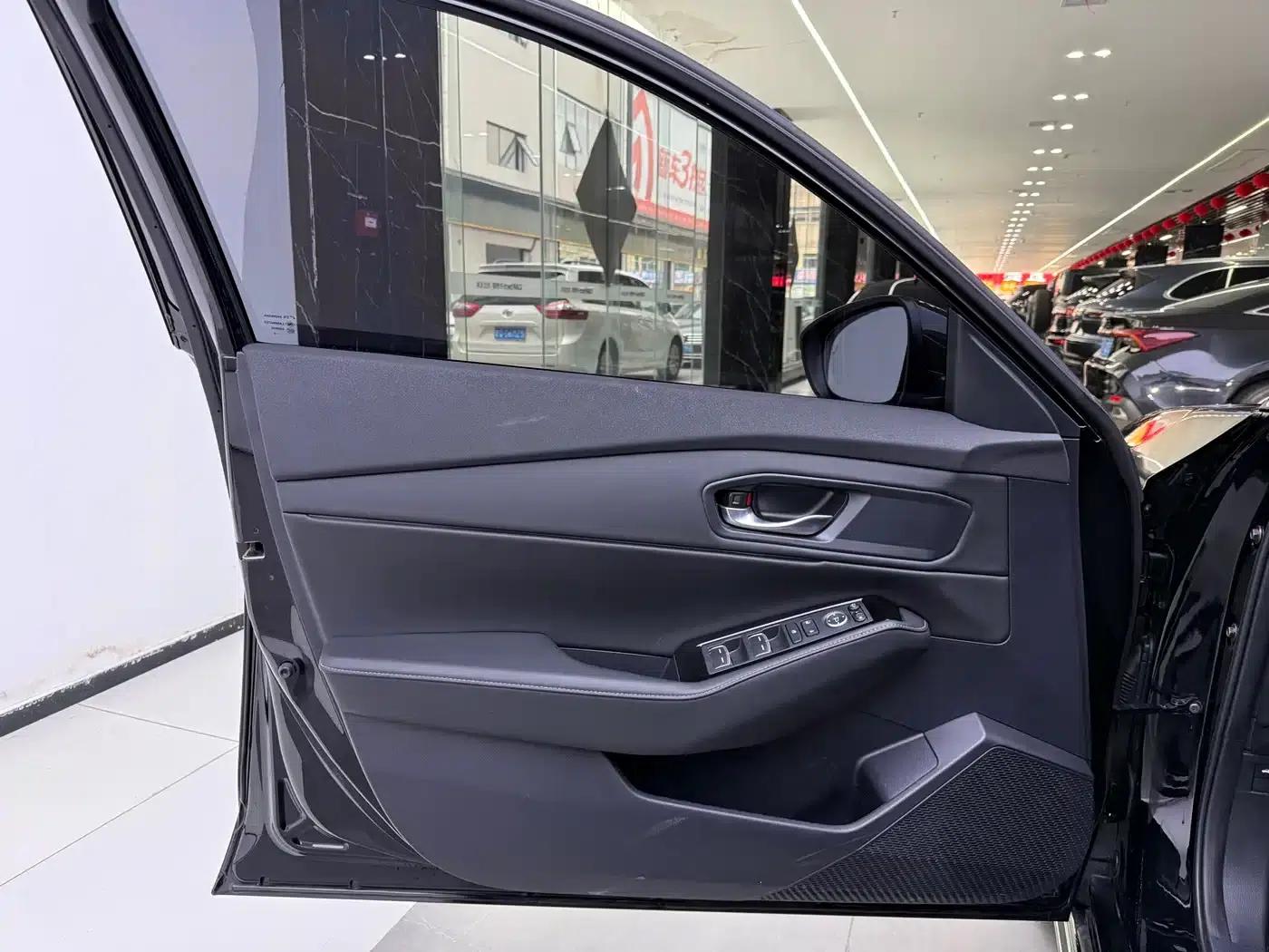 Accord 2025 Sport Series 260TURBO Luxury Edition — миниатюра 9