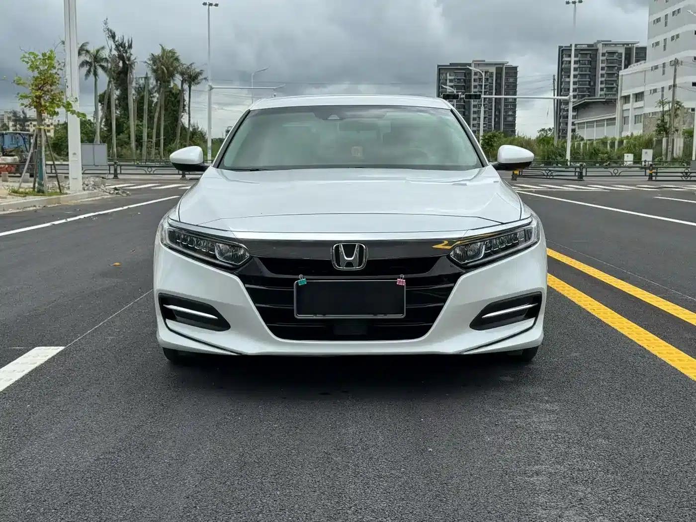 2018 Honda Accord Hybrid 2.0L Sport Edition (National V Emission Standard) — миниатюра 2